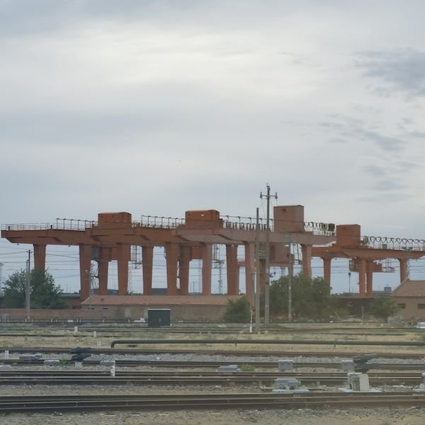 配资炒股配资门户 同比增长5.9％！1至5月全国铁路完成固定资产投资2421亿元